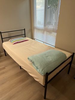 Complete Bed Set