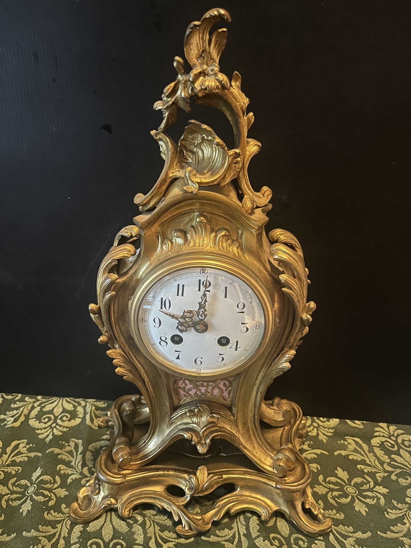 19th Century French Louis XV Mantle Clock Rococo Style Heavy Guilt Bronze