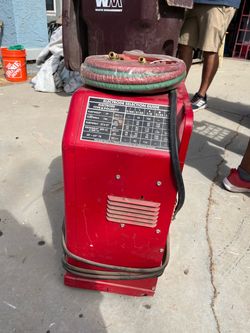 Lincoln Electric Arc Welder Machine