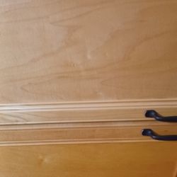 Medium Size Kitchen Cabnit
