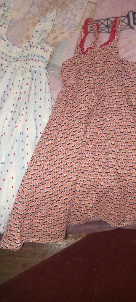 Little Girl Dress Es And Rompers Size 6/7