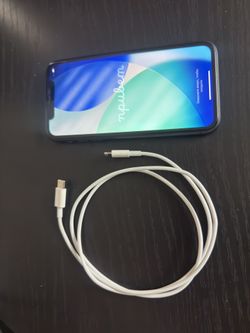 iPhone 11 Black 64 gb Like New Unlocked