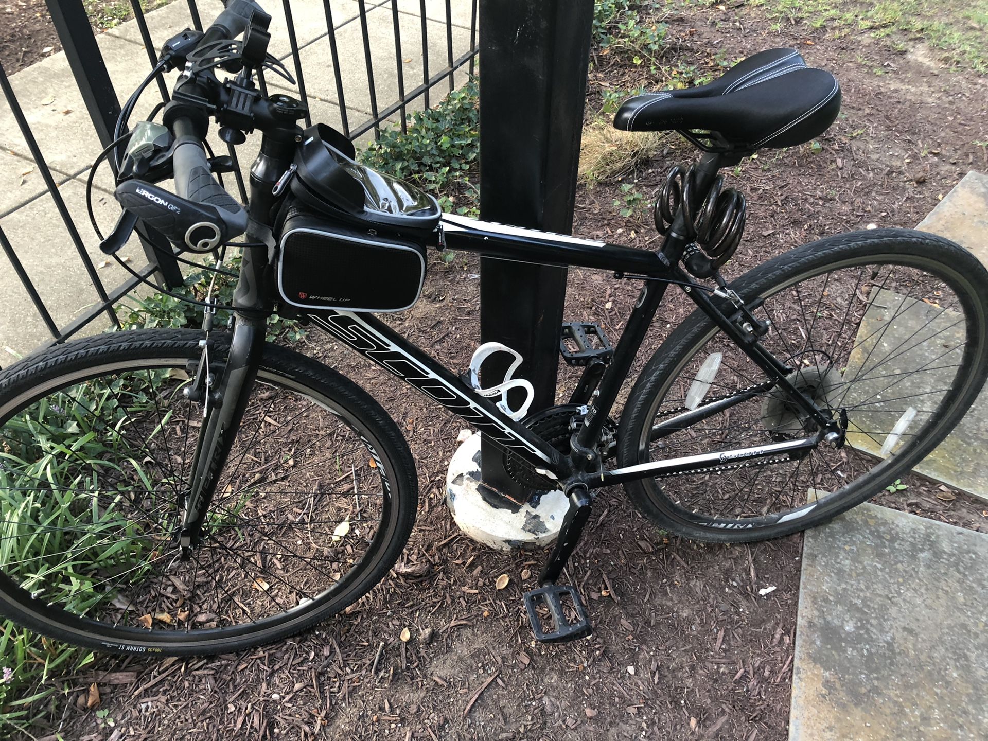 Scott Hybrid Bike good condition