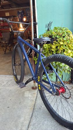 Throne 29 inc fixie