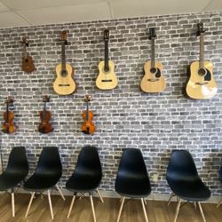 Guitar-violins&ukelele 