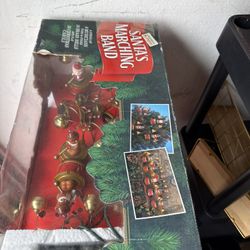 Santa’s Marching Bands 