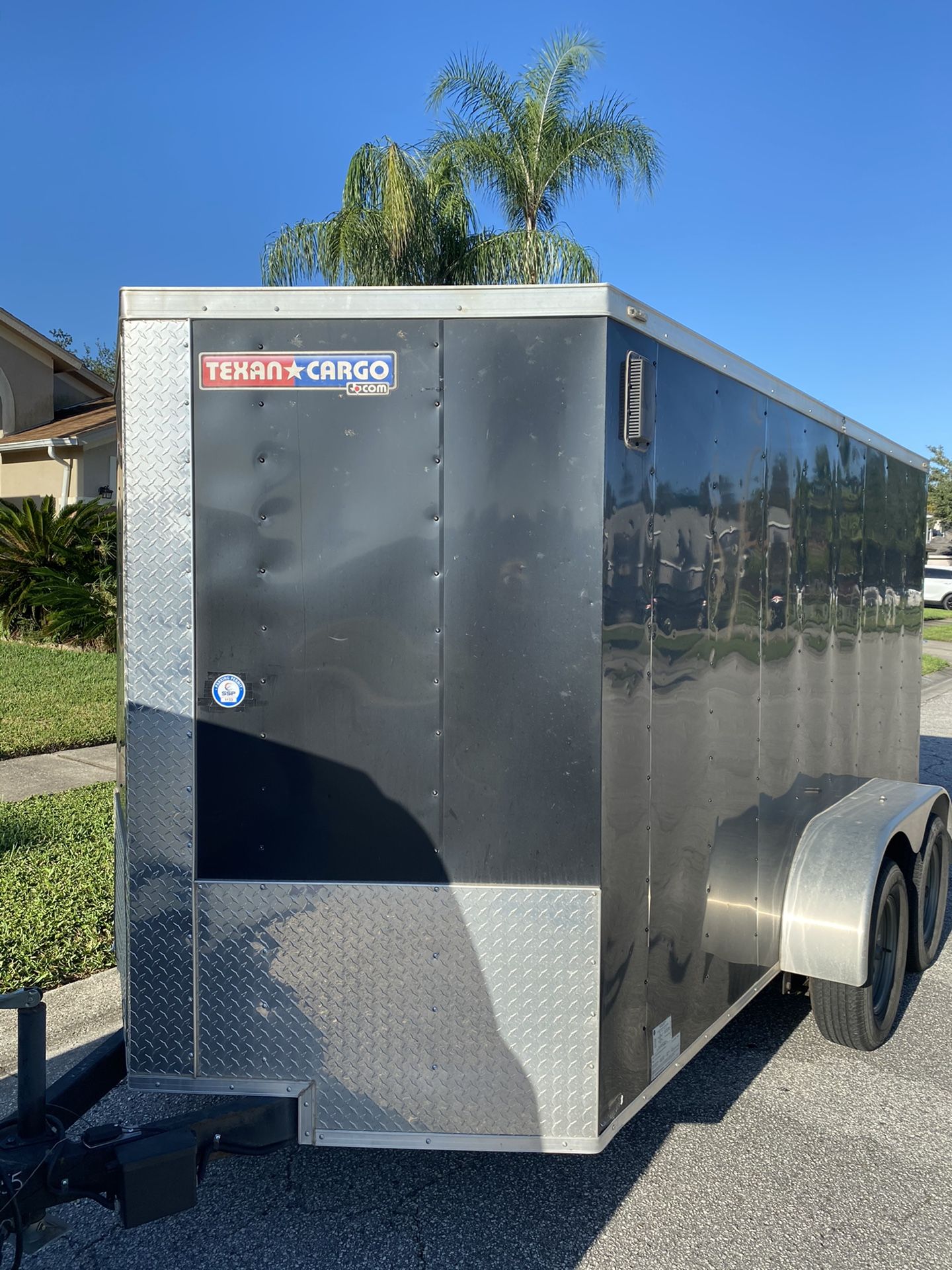 2018 vnose 6 x 12 enclosed cargo trailer