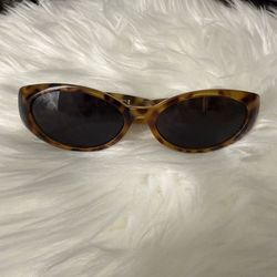 Women Retro Small Oval Sunglass