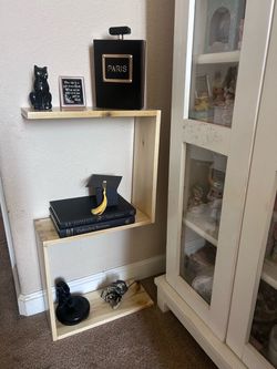 Side Table/Shelf