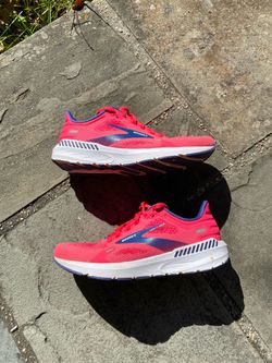 Women’s Brooks Launch GTS 9 Running Shoes