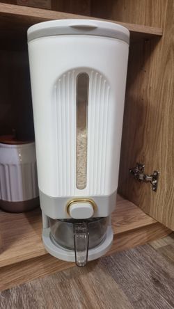 Rice / flour /etc container , storage container 22 lbs