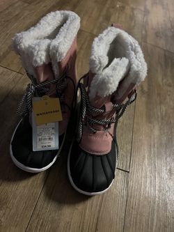 Snow Boots
