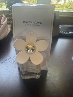 Daisy Love Perfume 
