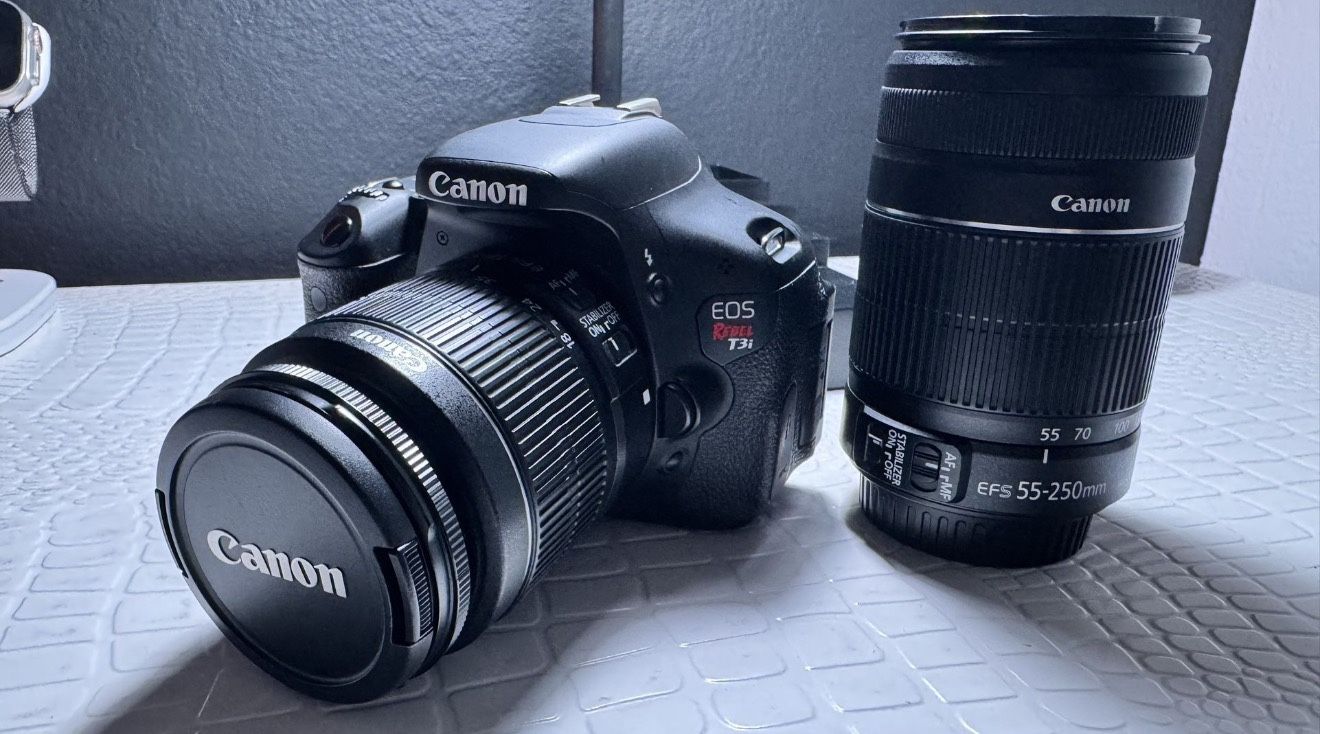 Canon T3 i DSLR With Accessories 