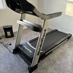 NoricTrack Treadmill 