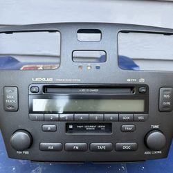 Lexus Stereo With 6 CD Changer