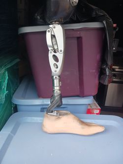 Ottobock 3R60 prosthetic leg and foot