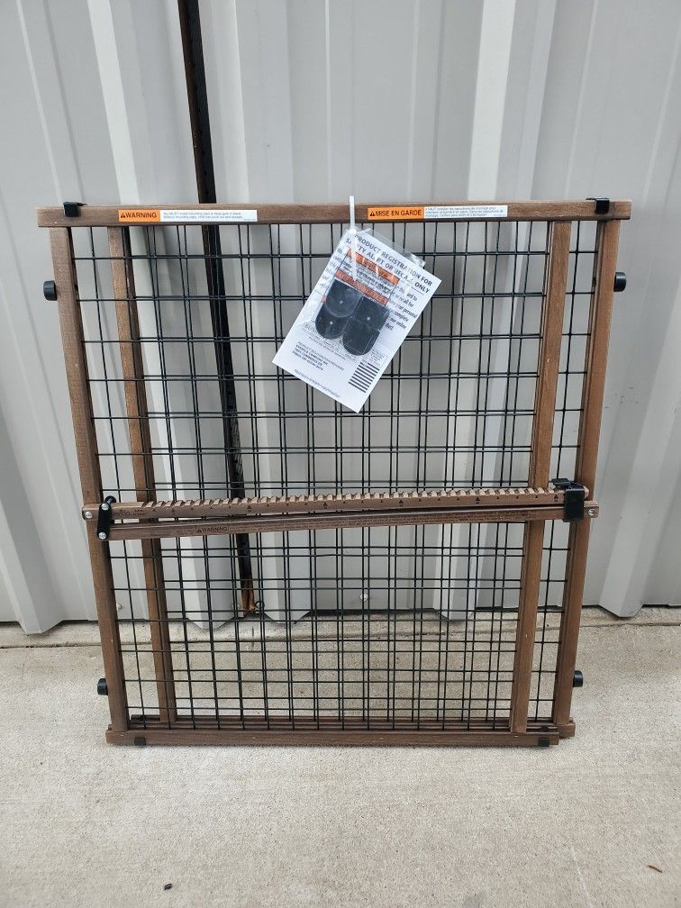 New Baby / Pet Gate