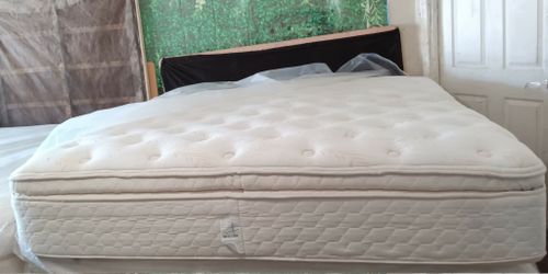King Size Mattress (Colchón King Size)