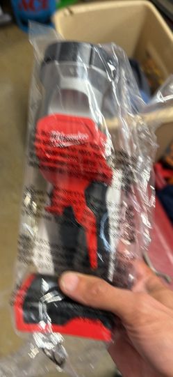 Milwaukee m18 flashlight (new) light only