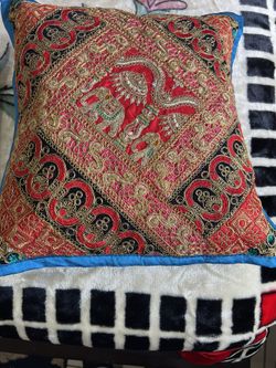 Couch Pillows A Beautiful Brand New