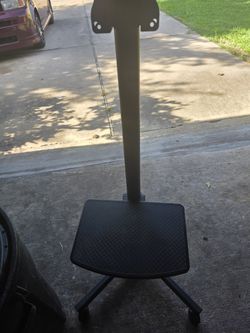 Laptop Stand And Monitor