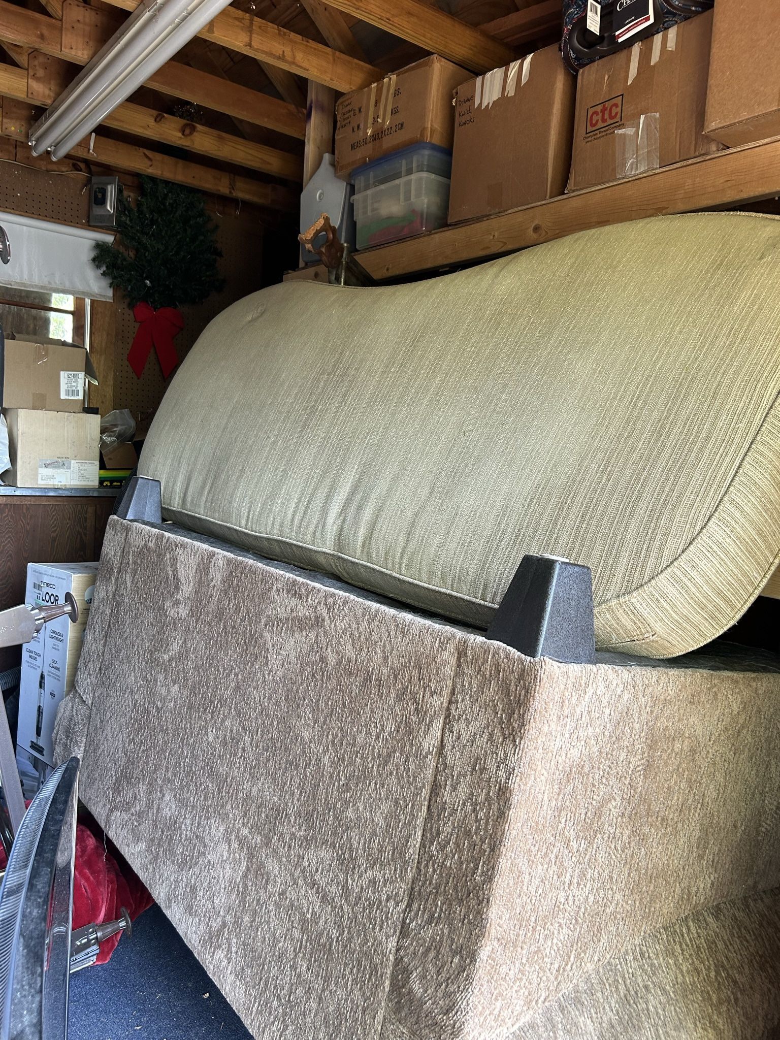 Loveseat $25