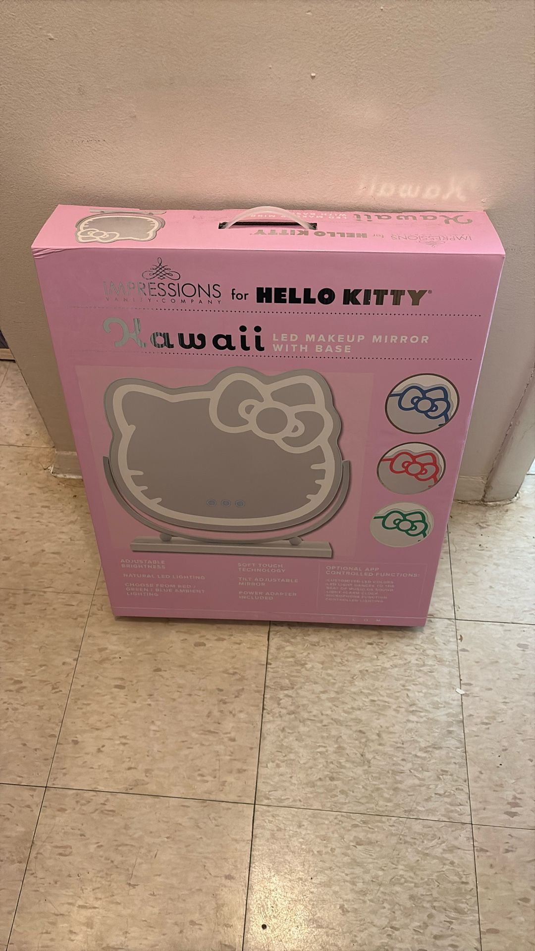 Hello Kitty LED Mirror with Base