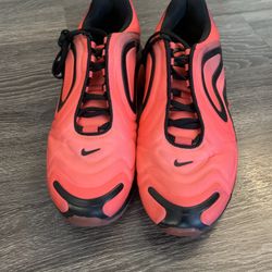 Nike Air Max 720 Pink/Black 