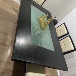 Modern Dining Table Set – Table + 4 Chairs