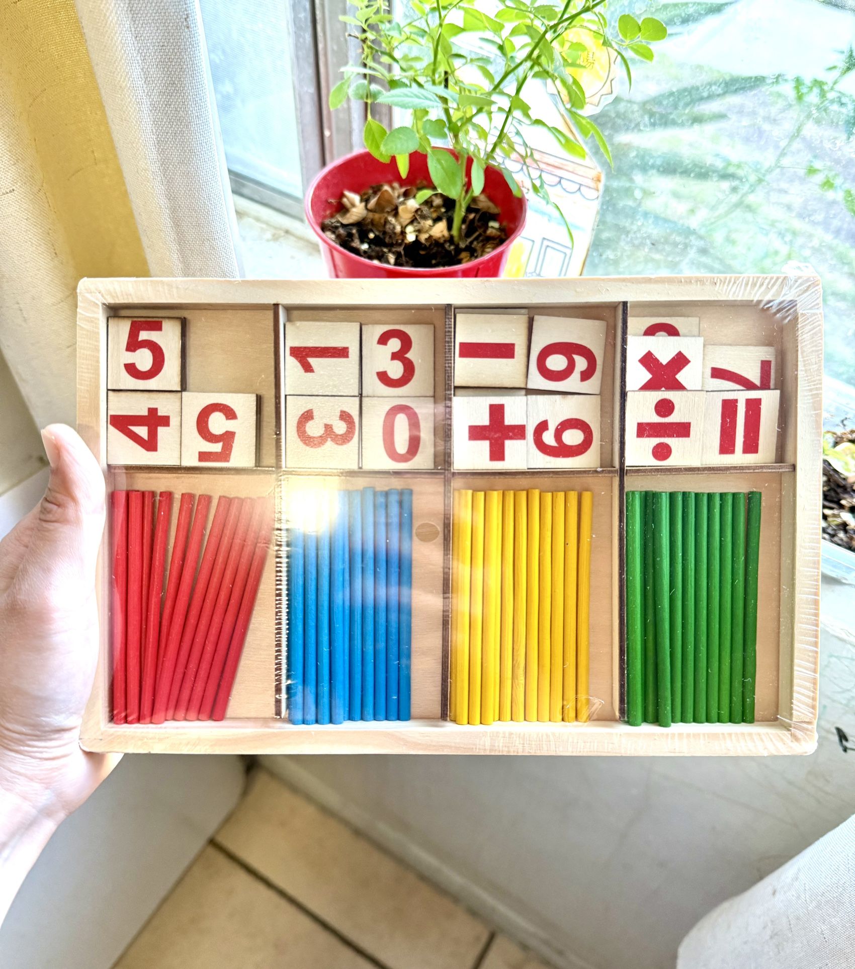 Montessori wooden educational toys, math teaching aids, counting sticks, arithmetic learning box