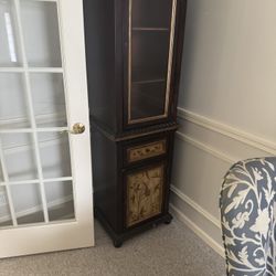 Bookcase 