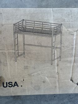 Loft bed frame (Twin Sized)
