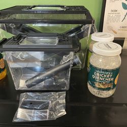 Big And Small Cricket Pens With Three Full Bottles Of Calcium Fortified, Cricket Food And Water