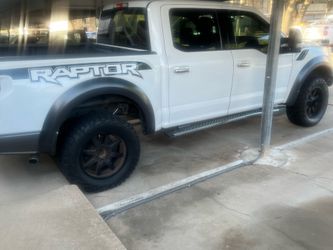 2017 Ford F-150 Truck