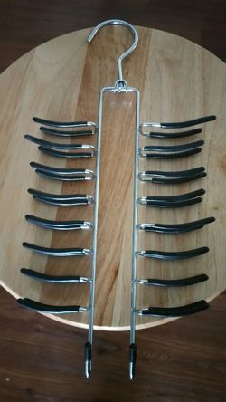 Tie Rack