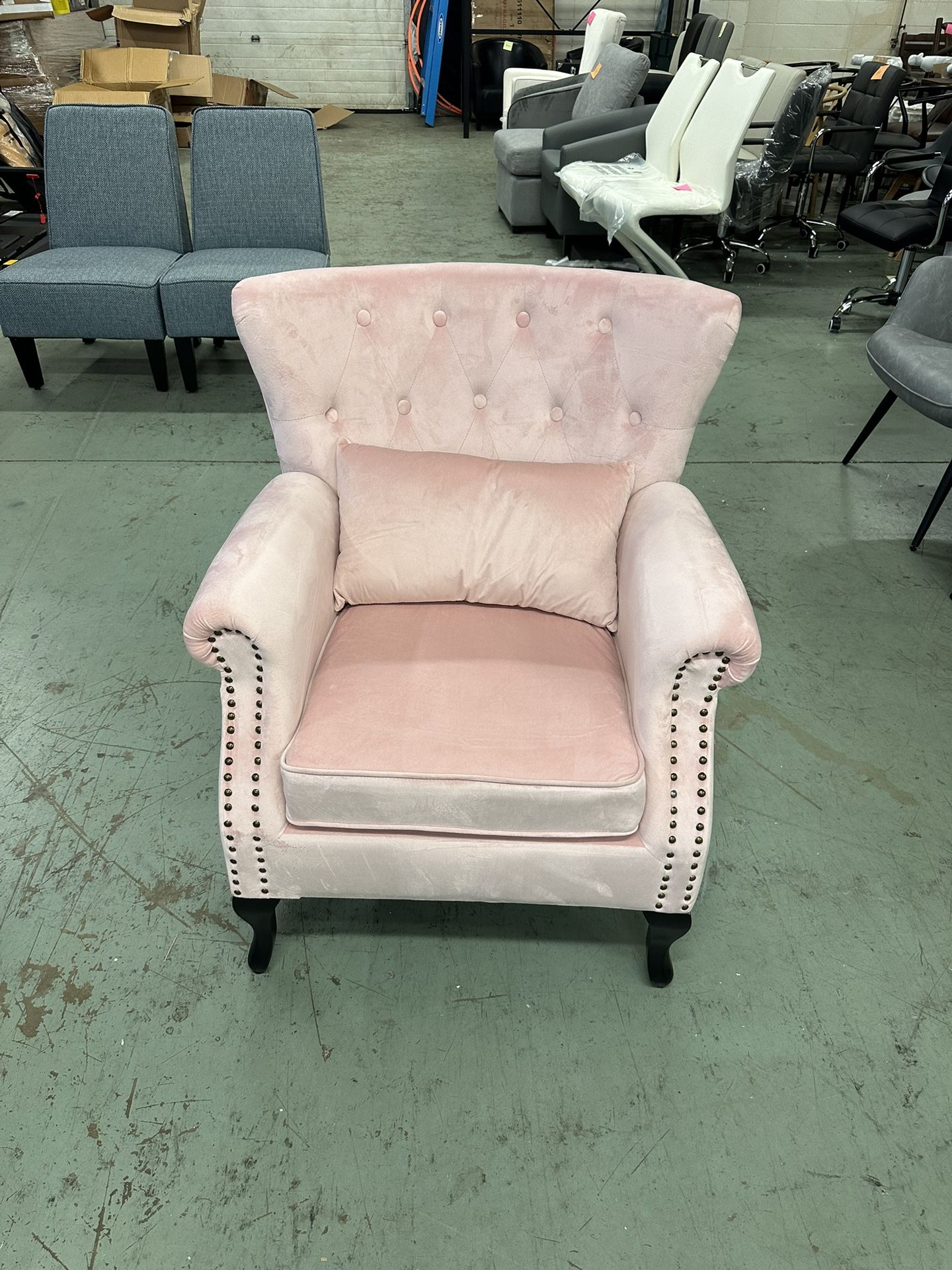 Mid Century Modern Accent Chair Upholstered Armchair Comfy Velvet Fabric Single Sofa with Tufted Wingback for Small Spaces Bedroom Living Room, Pink, 