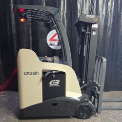 2016 Crown RC With New Battery, 3000 LB, 3-Stage Mast 190”, Electric Stand-up Forklift