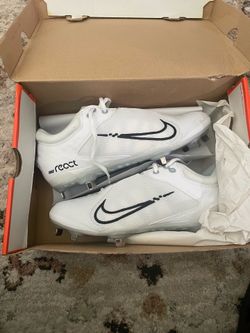 Nike Softball Metal Cleats