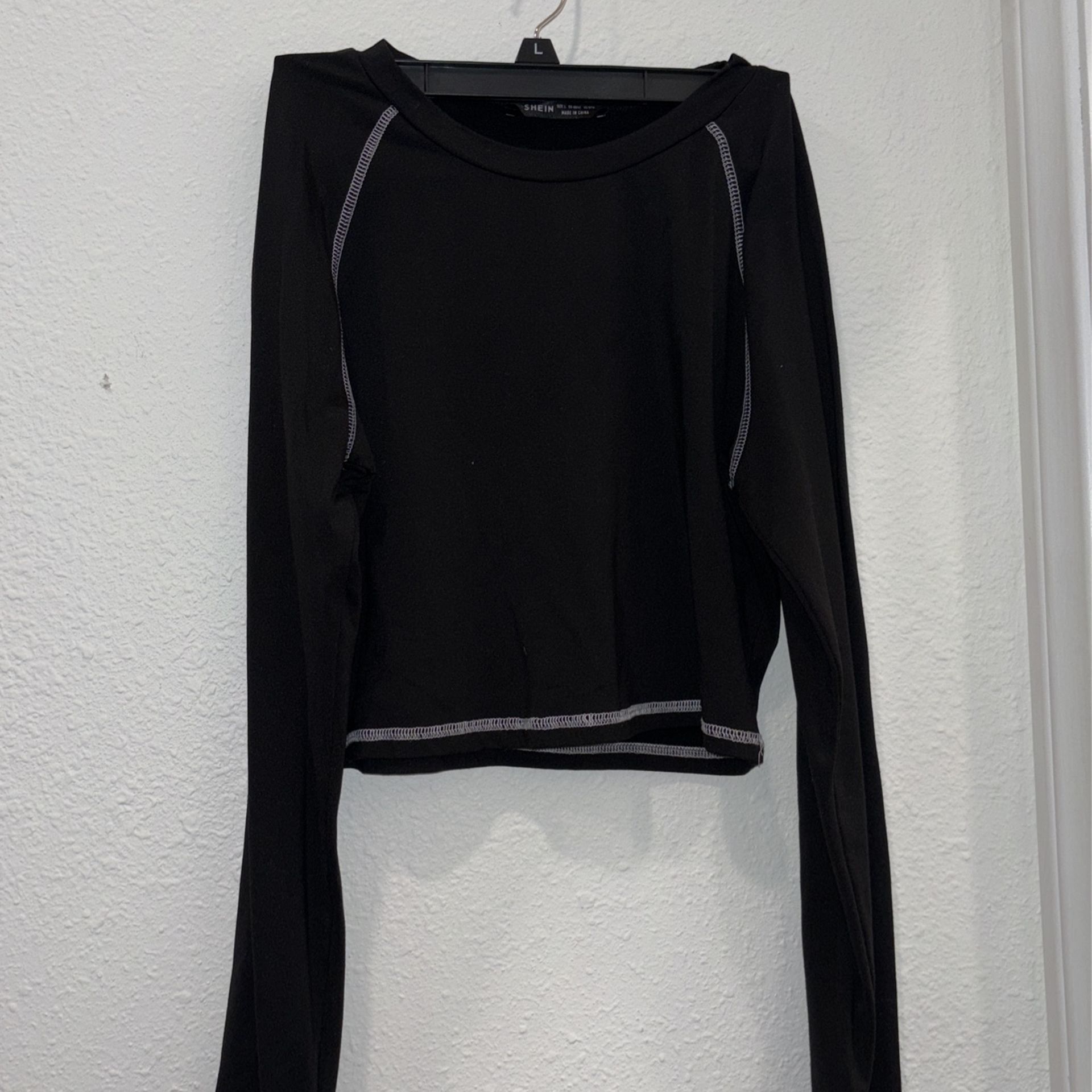 Black Crop Long Sleeve