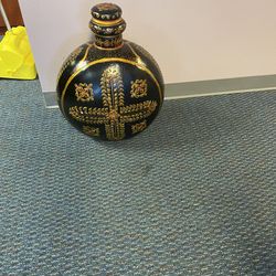 Decorative Artsy Vase