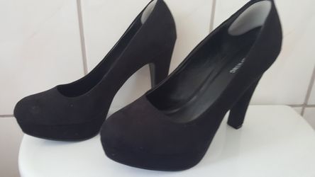 Zapatillas/High Heels