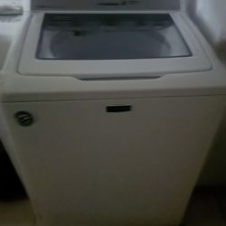 MAYTAG BRAVOS WASHER