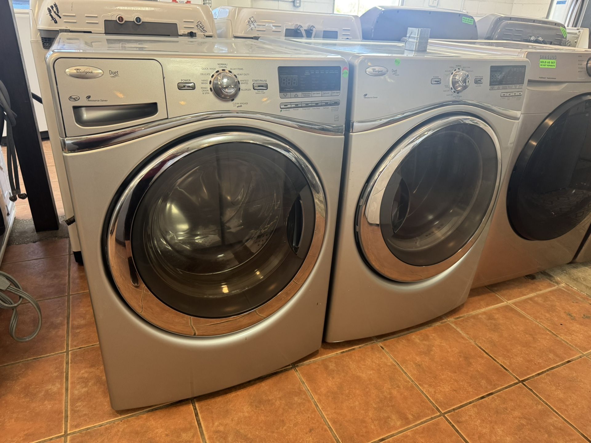 Whirlpool Front Load Washer And Dryer Set 