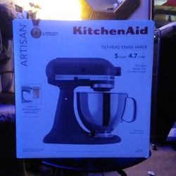 KITCHEN AID Tilt - Head Stand Mixer