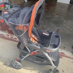 Excellent Condition Discontinued Baby Ur Us Stroller 