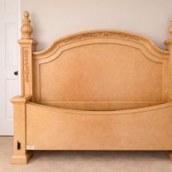 Queen Bedroom Set