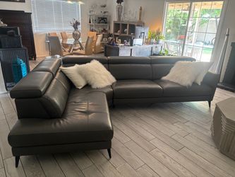 Copenhagen Genuine Leather Grey Italian Sectional Sofa Couch