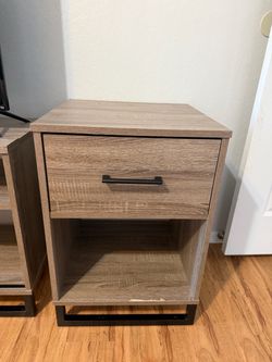 Night stand
