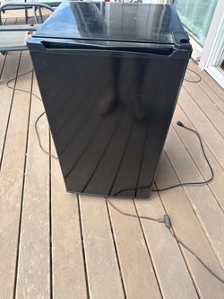 Mini Fridge